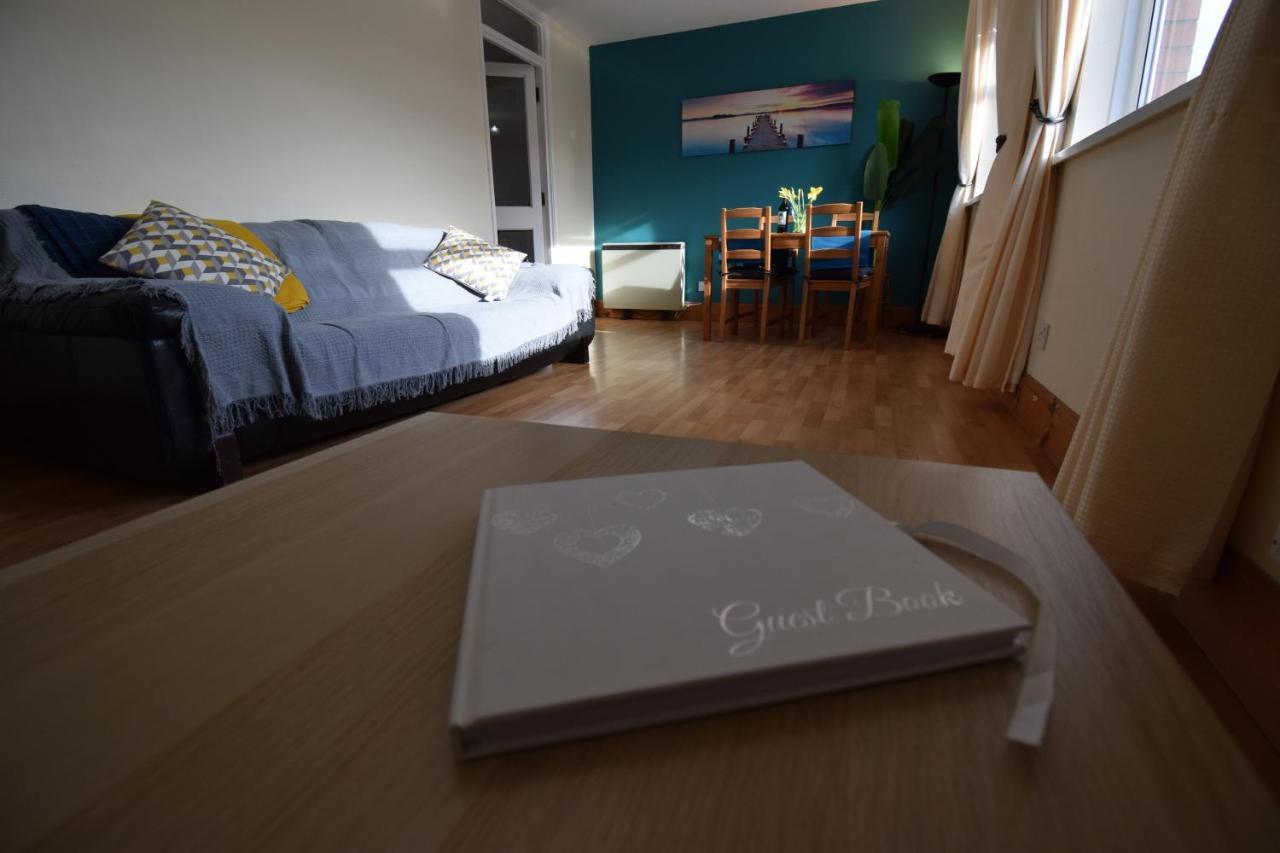 Prime Location Apartment Belfast Eksteriør billede